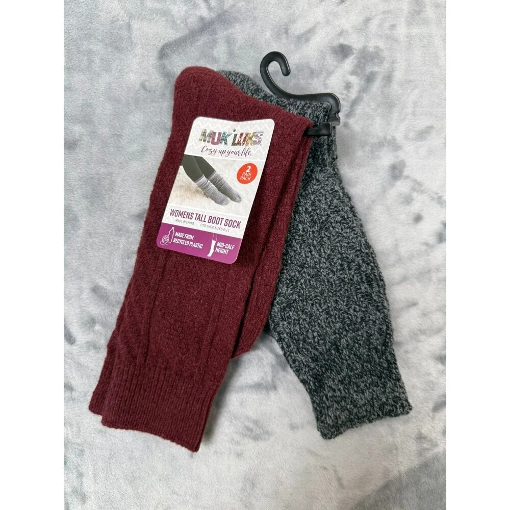Muk Luk Women’s 2 Pair Pack Tall Boot Socks Mid-Calf Height size 6-11 Dark Red